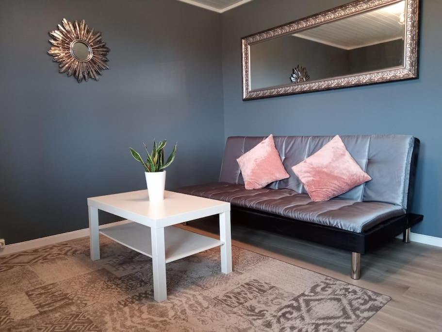 Adorable 1-Bedroom Apartment With A Fantastic View - Free Parking Тронгейм Екстер'єр фото