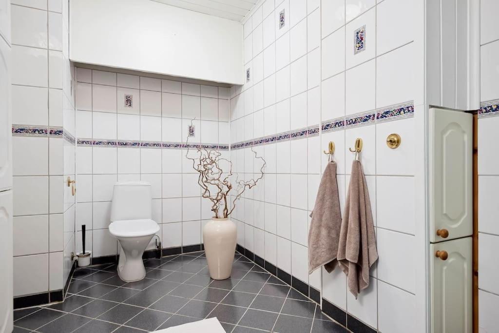 Adorable 1-Bedroom Apartment With A Fantastic View - Free Parking Тронгейм Екстер'єр фото